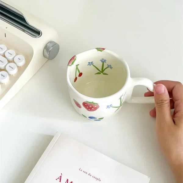 Hand Shaped Irregular Mug 350ml Creative Cute White Tea Coffee Mug Family Breakfast Oatmeal Drink Ceramic Mug My Addiction